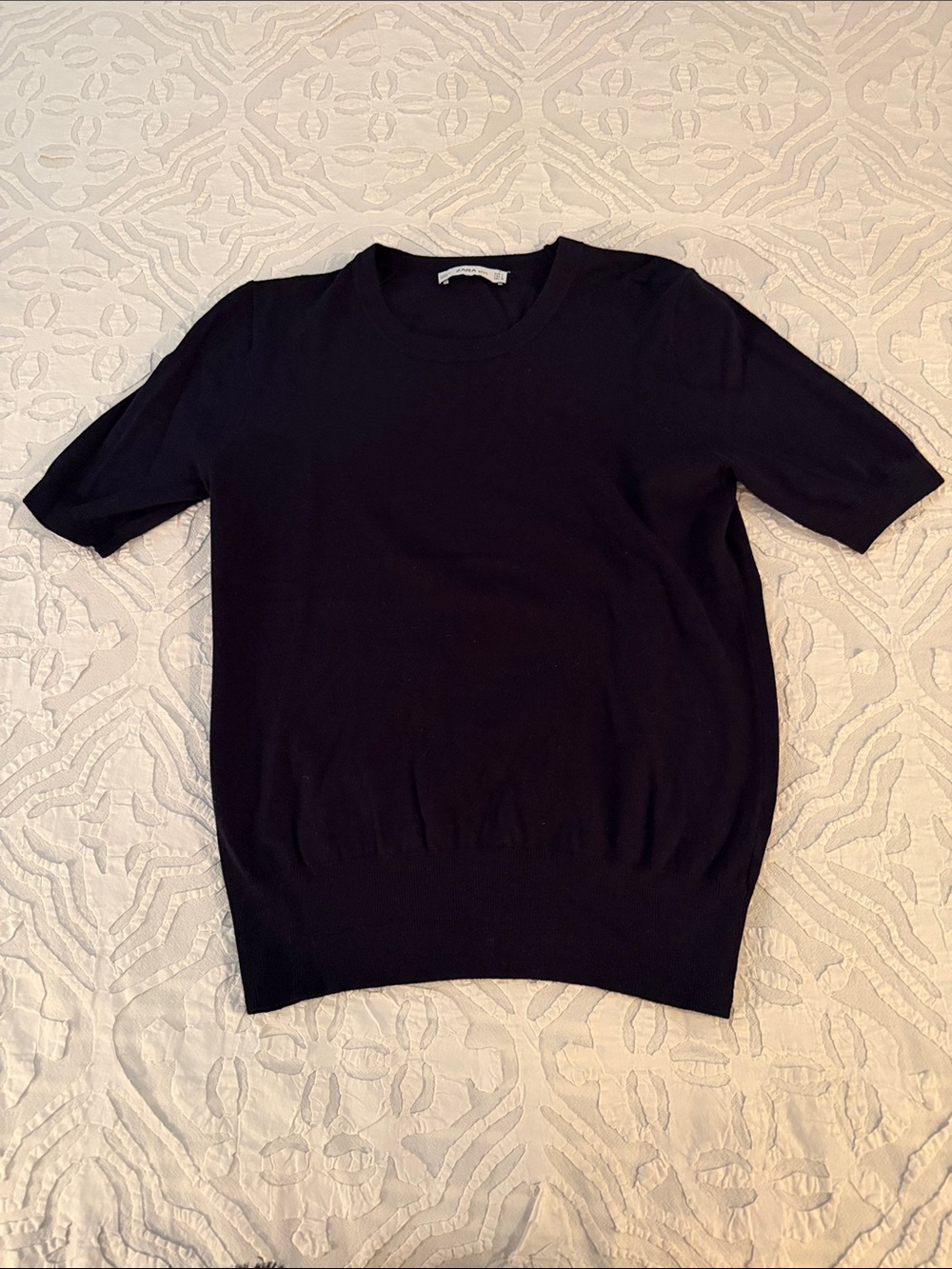 Zara Women’s Navy Crewneck Short-Sleeve Sweater
